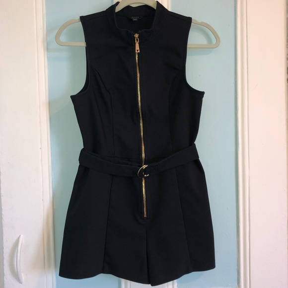 Cute Black Guess Romper🖤